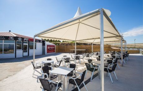 Terraza Restaurante PitStop KartCenter Campillos